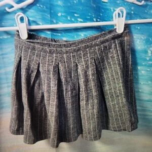 Chic Gray Pleated Kids Skirt